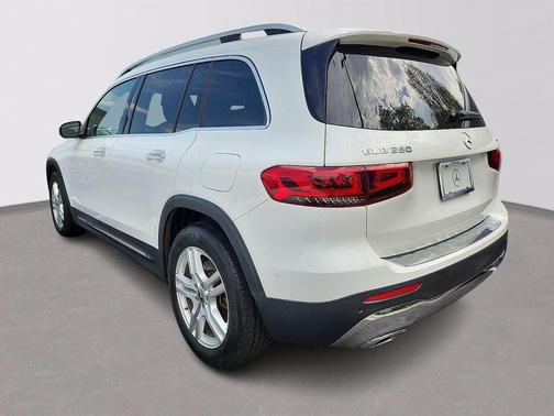 Polar White 2021 Mercedes-Benz GLB 250 Base 4MATIC