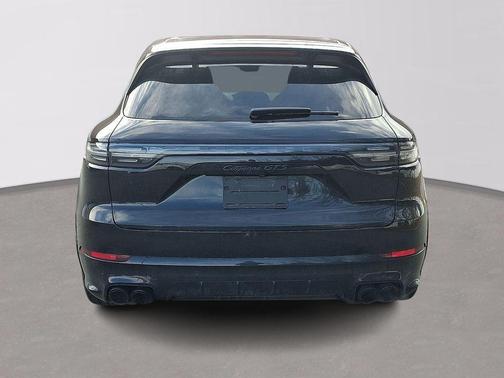 2023 Porsche Cayenne GTS