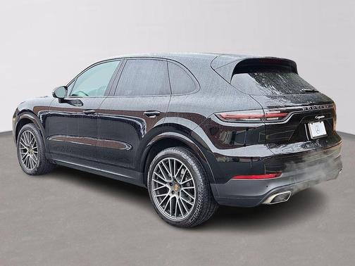 2021 Porsche Cayenne Base