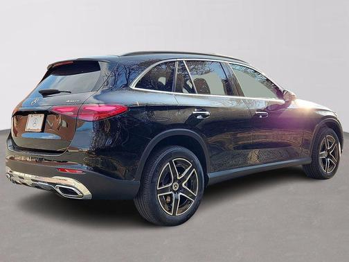 2026 Mercedes-Benz GLC 300 Base 4MATIC