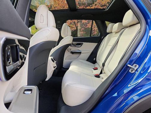 Starling Blue Metallic 2026 Mercedes-Benz GLC 300 Base 4MATIC