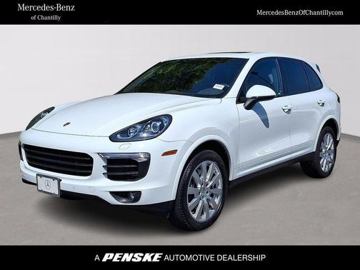 2017 Porsche Cayenne Base