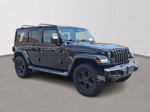 Black Clearcoat 2020 Jeep Wrangler Unlimited Sahara Altitude