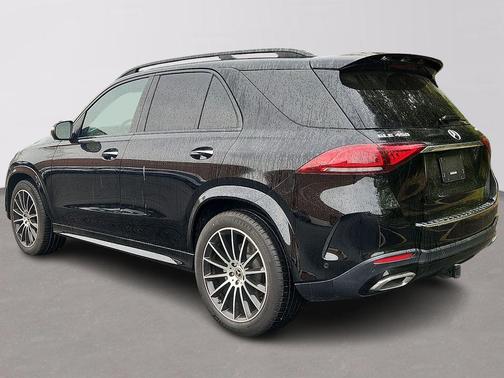 Black 2023 Mercedes-Benz GLE 450 4MATIC