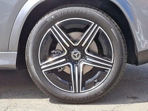 Gray Metallic 2025 Mercedes-Benz GLE 580 AWD 4MATIC