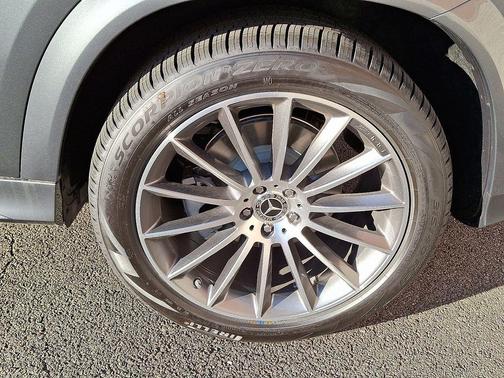 Gray Metallic 2026 Mercedes-Benz GLE 450 4MATIC