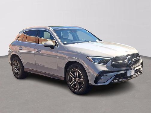 Alpine 2026 Mercedes-Benz GLC 300 Base 4MATIC
