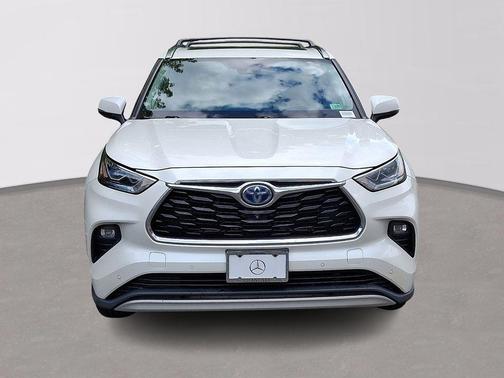 2020 Toyota Highlander Hybrid Platinum