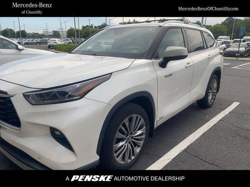 2020 Toyota Highlander Hybrid Platinum