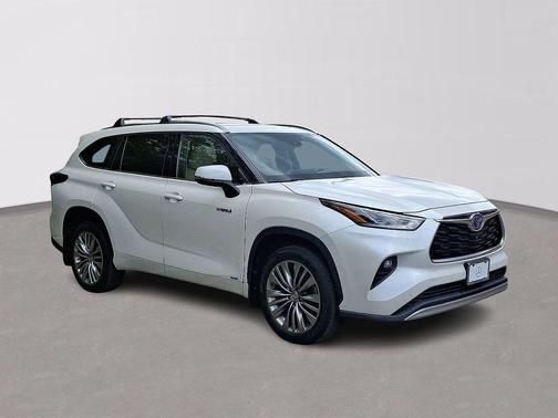 2020 Toyota Highlander Hybrid Platinum