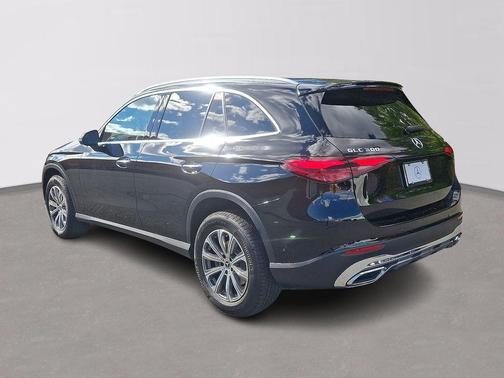 2026 Mercedes-Benz GLC 300 Base 4MATIC