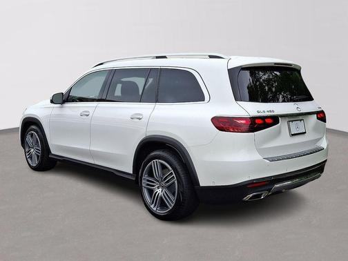 2025 Mercedes-Benz GLS 450 4MATIC
