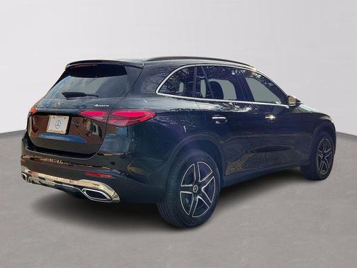 2026 Mercedes-Benz GLC 300 Base 4MATIC