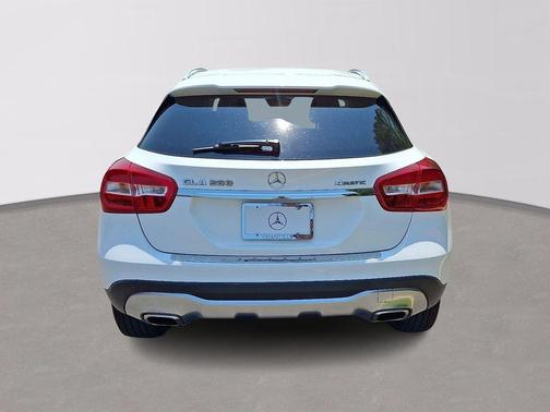 2018 Mercedes-Benz GLA 250 Base 4MATIC