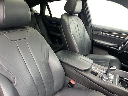 Glacier Silver Metallic 2018 BMW X6 xDrive35i