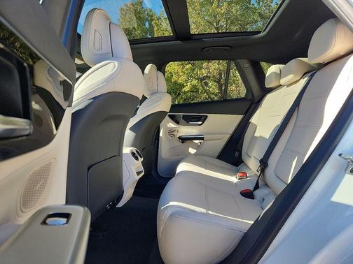 2026 Mercedes-Benz GLC 300 Base 4MATIC