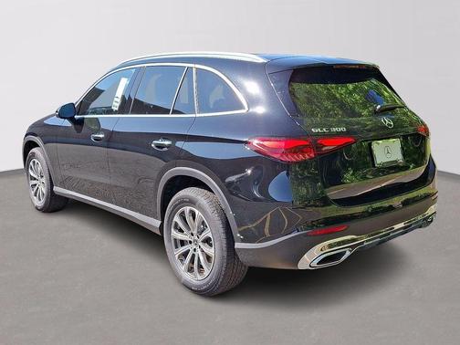 2025 Mercedes-Benz GLC 300 Base 4MATIC