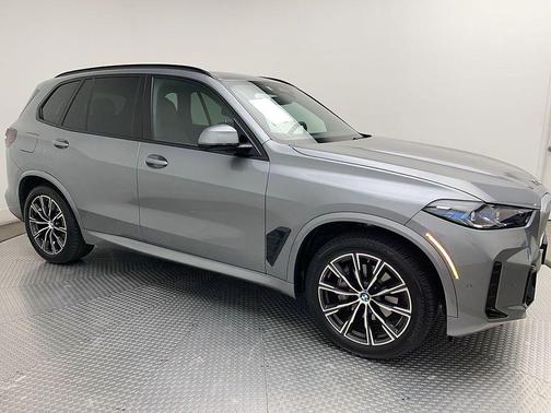 Gray Metallic 2026 BMW X5 xDrive40i