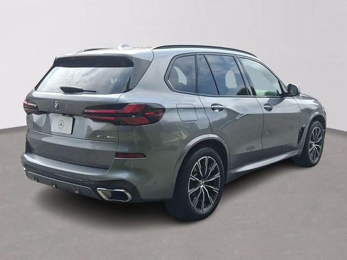 Gray Metallic 2026 BMW X5 xDrive40i