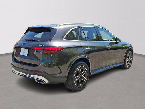Gray Metallic 2025 Mercedes-Benz GLC 350e Base 4MATIC