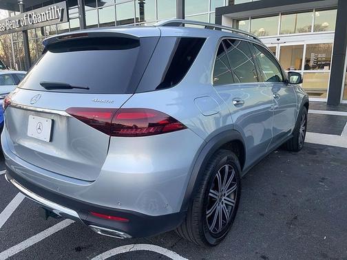 2025 Mercedes-Benz GLE 450 4MATIC