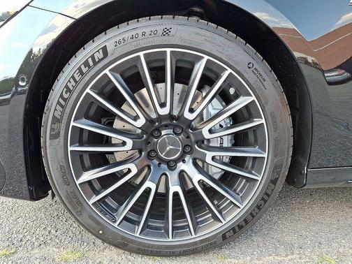 Obsidian Black Metallic 2026 Mercedes-Benz AMG E 53 Base
