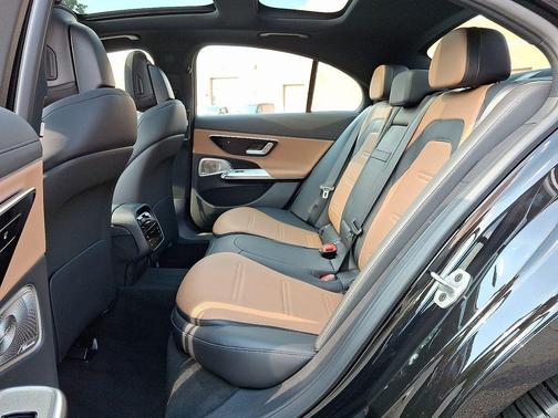 Obsidian Black Metallic 2026 Mercedes-Benz AMG E 53 Base