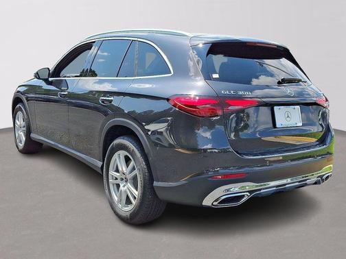 2025 Mercedes-Benz GLC 300 Base 4MATIC