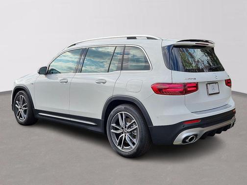 2026 Mercedes-Benz AMG GLB 35 Base