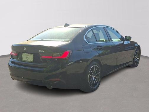 Black Sapphire Metallic 2020 BMW 330 i xDrive