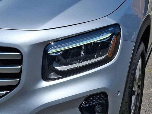 2025 Mercedes-Benz GLB 250 Base 4MATIC