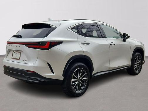 2024 Lexus NX 350h Premium