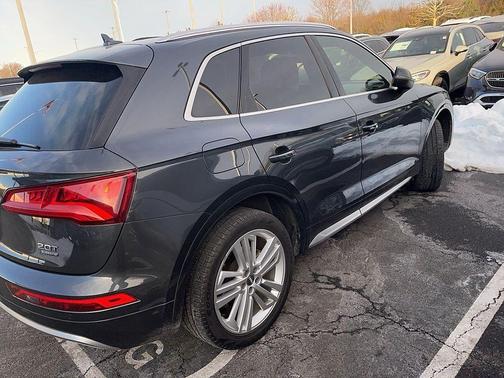 2018 Audi Q5 2.0T Prestige