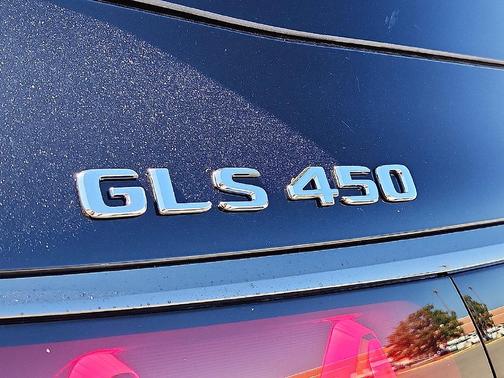 Obsidian Black Metallic 2027 Mercedes-Benz GLS 450