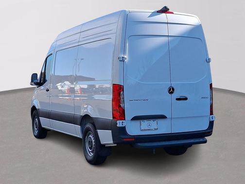 2025 Mercedes-Benz Sprinter 2500 Standard Roof