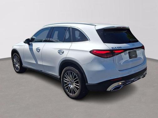 White 2026 Mercedes-Benz GLC 300 Base 4MATIC