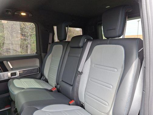 2025 Mercedes-Benz G-Class Base