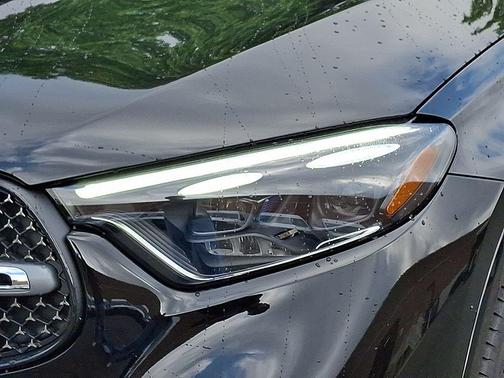 2025 Mercedes-Benz GLC 300 Base 4MATIC