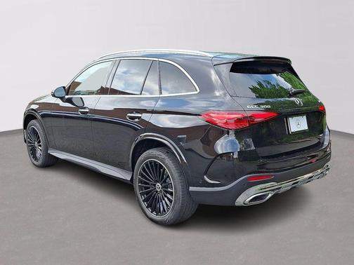2025 Mercedes-Benz GLC 300 Base 4MATIC