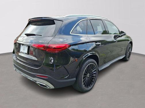 2025 Mercedes-Benz GLC 300 Base 4MATIC