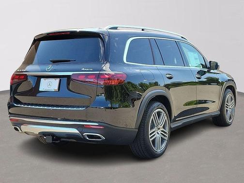 2025 Mercedes-Benz GLS 450 4MATIC