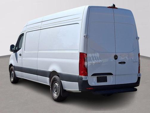 2025 Mercedes-Benz Sprinter 2500 High Roof