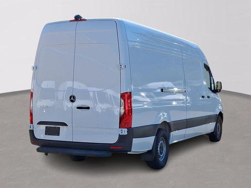 2025 Mercedes-Benz Sprinter 2500 High Roof