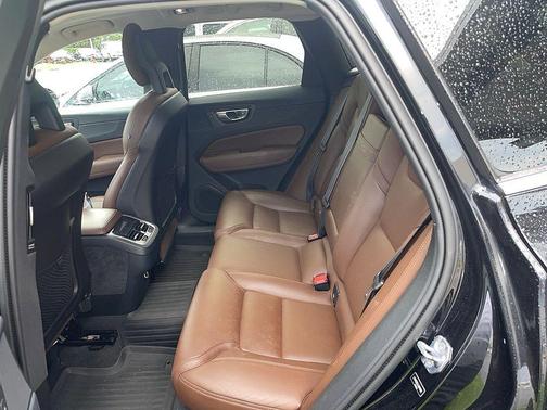 2018 Volvo XC60 T6 Inscription