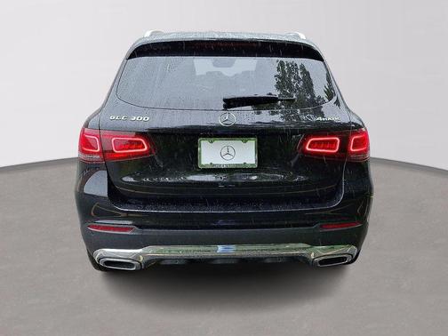 2022 Mercedes-Benz GLC 300 Base 4MATIC