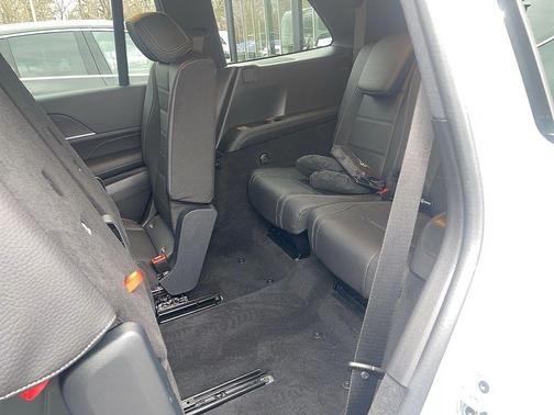 2026 Mercedes-Benz GLS 450 4MATIC