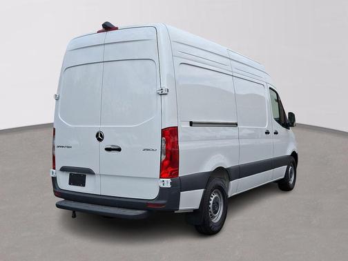 2025 Mercedes-Benz Sprinter 2500 Standard Roof