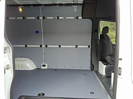 2025 Mercedes-Benz Sprinter 2500 Standard Roof