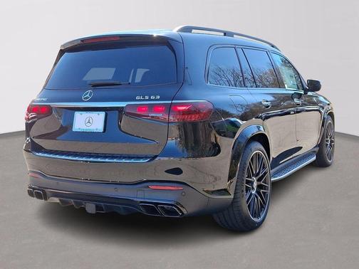 2025 Mercedes-Benz AMG GLS 63 Base