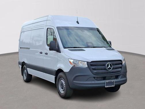 2025 Mercedes-Benz Sprinter 2500 Standard Roof